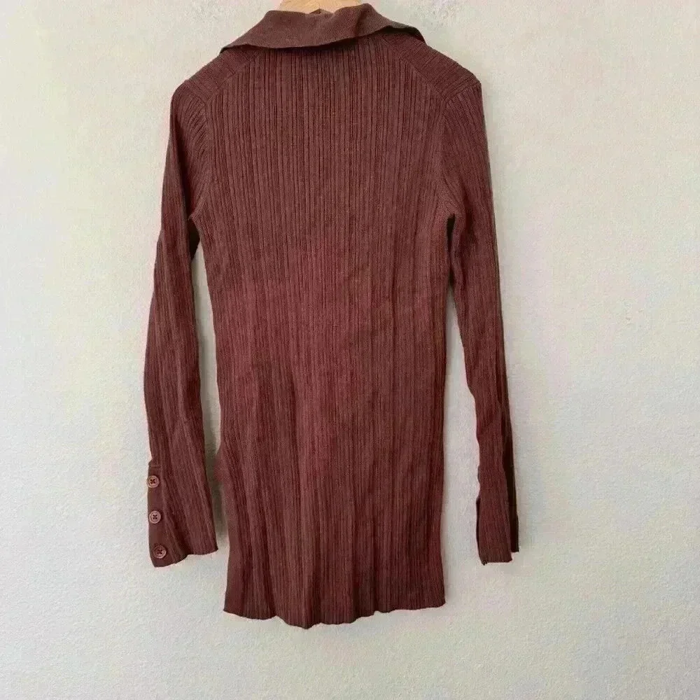 Womens Scoop Knit Button Front Shirt with Collar Brown Small Fall
